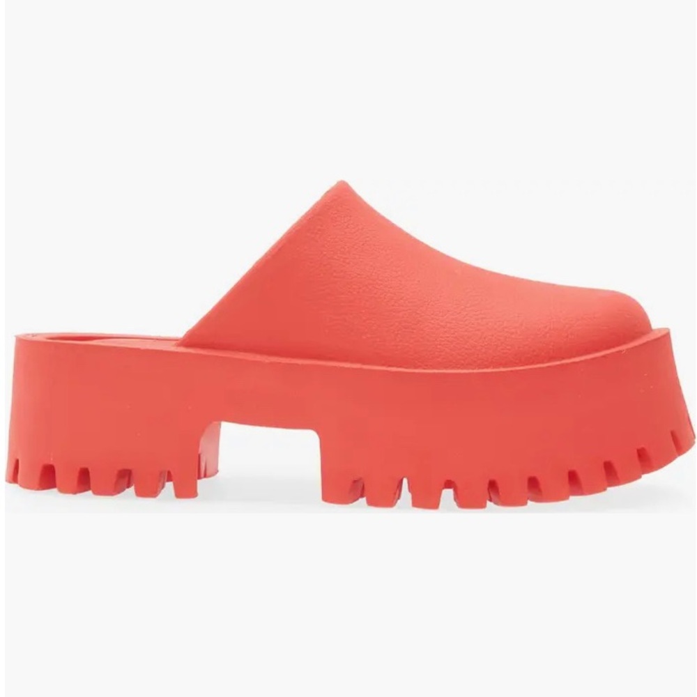 Brand new never worn Jeffrey Campbell Lugged Platform Clog in Red
